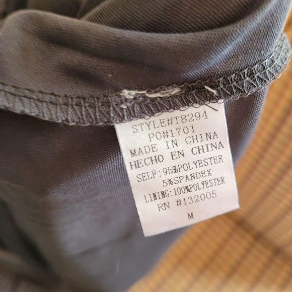 Entro Gray Ribbed Ruffle Top - Picture 4 of 6